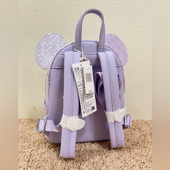 NWT Loungefly Disney Parks opalescent sequined backpack - Picture 4 of 4